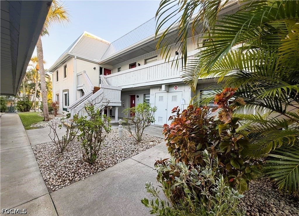 3920  Orange Grove Boulevard, Apt 3