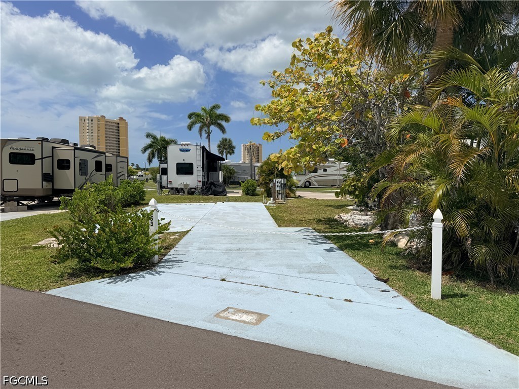 19681  Summerlin #553 Road