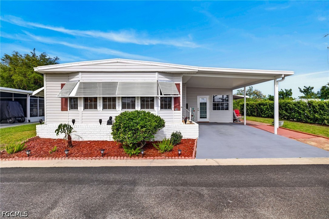 30  Aloe Street