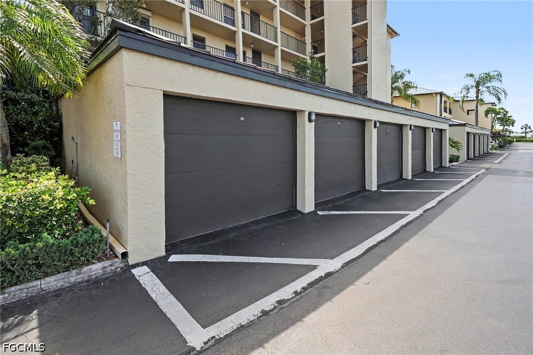 4703 SE 17th Place, Apt 205