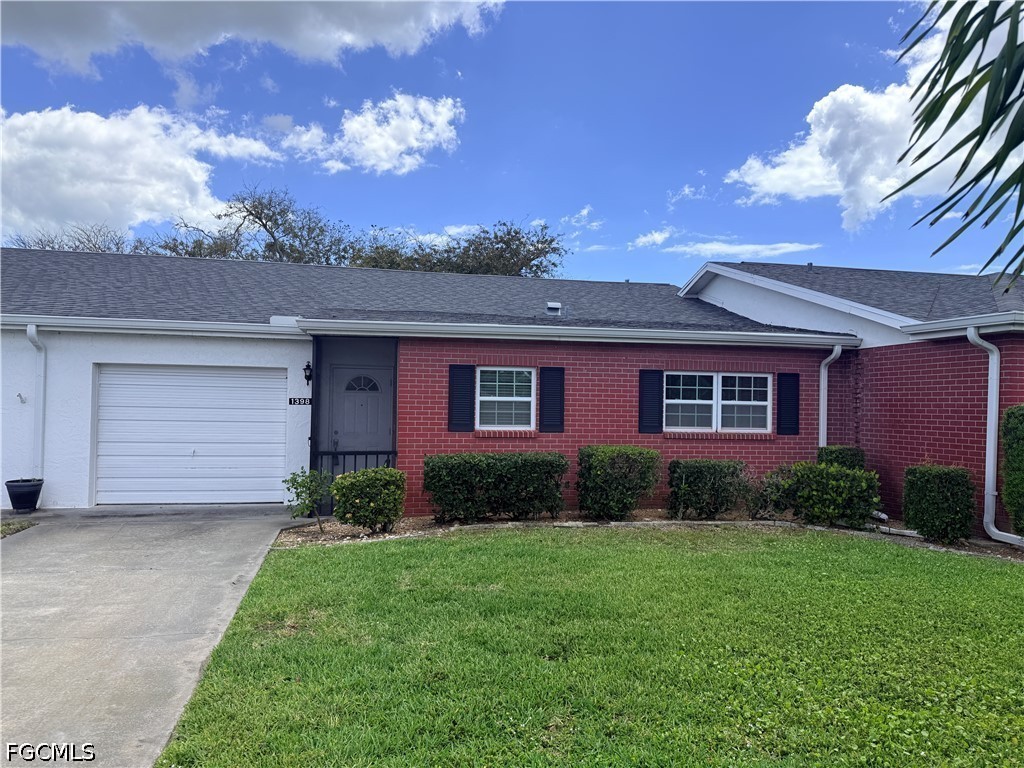 1398  Myerlee Country Club Boulevard