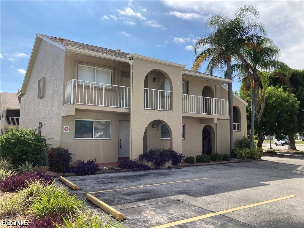 4321 Country Club Boulevard, Apt 101