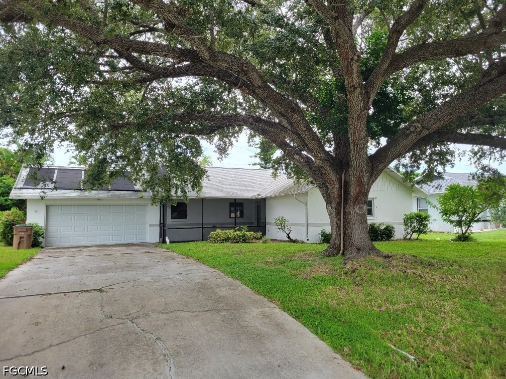 1029 NE Van Loon Lane