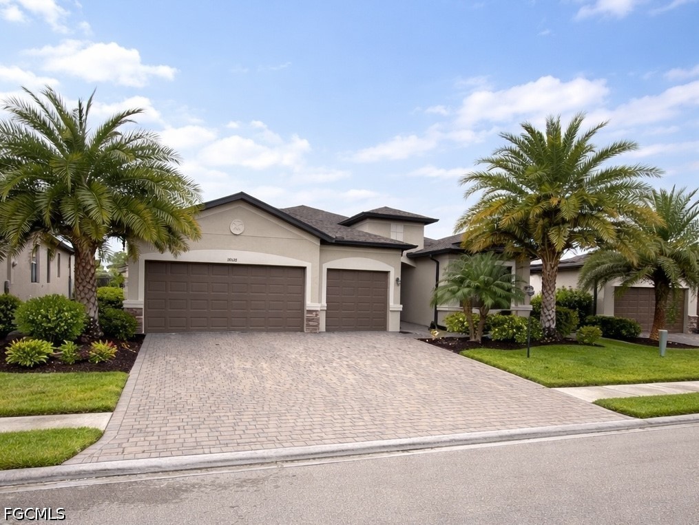 14528  Palamos Circle