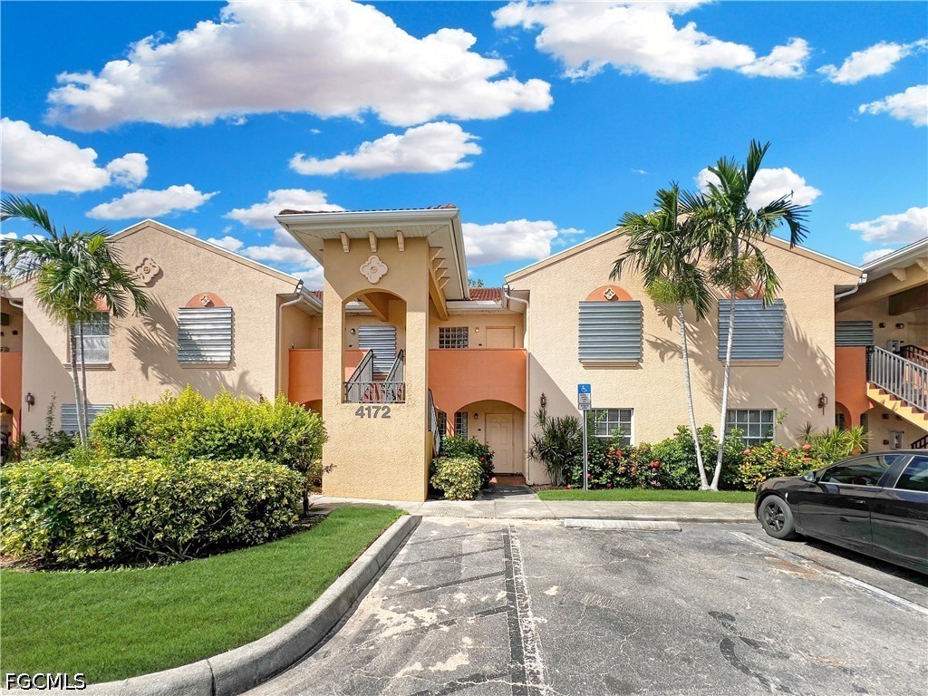 4172  Castilla Circle, Apt 105