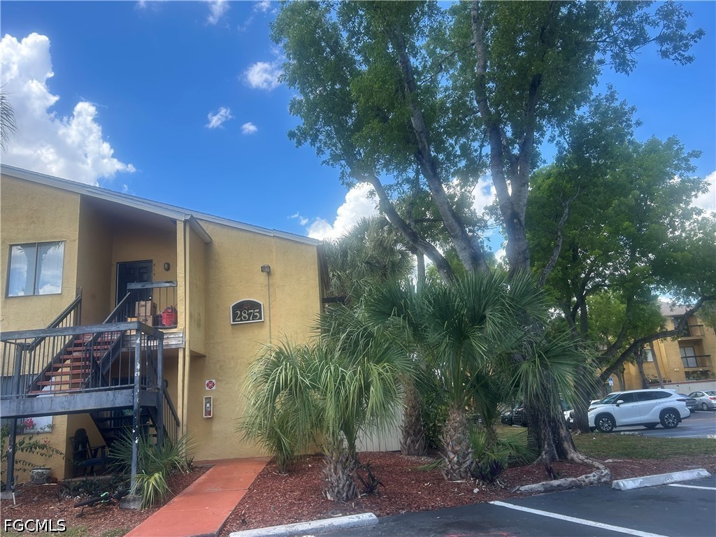 2875  Winkler Avenue, Apt 511