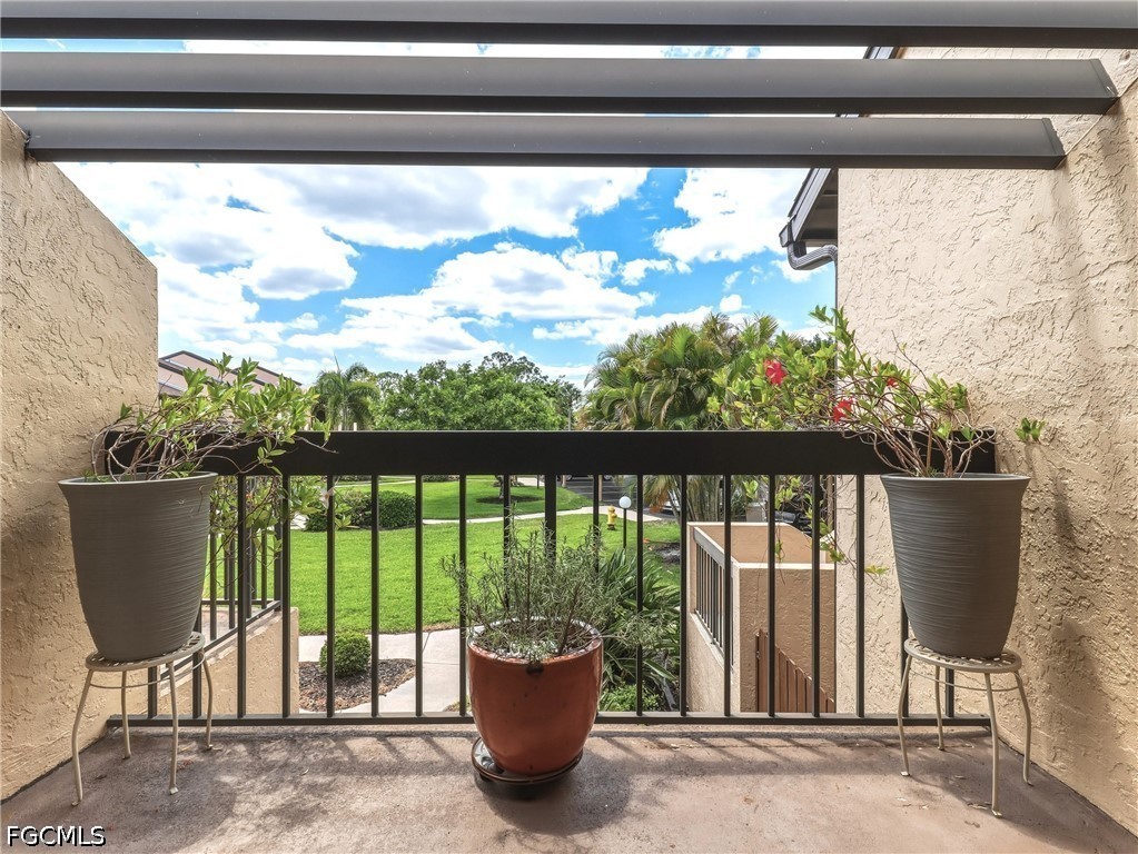 15452 Admiralty Circle, Apt 9
