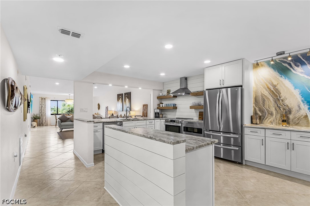 9901  Sunset Cove Lane, Apt 237