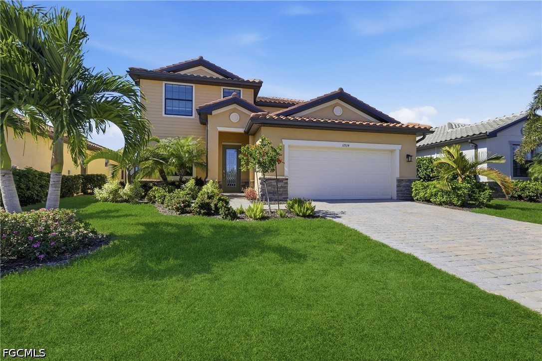 11924  Arbor Trace Drive
