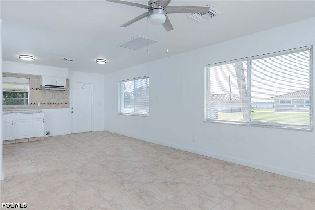 1818/1822  Stevenson Road