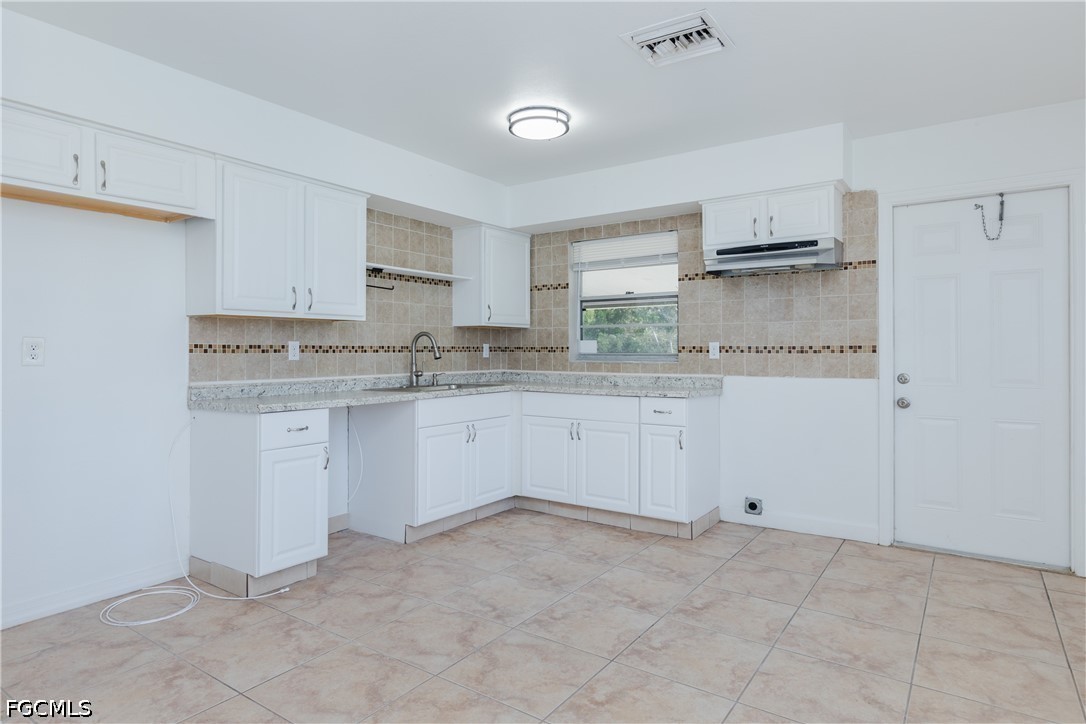 1818/1822  Stevenson Road