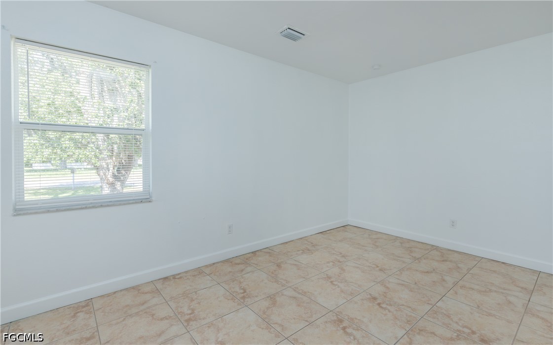 1818/1822  Stevenson Road