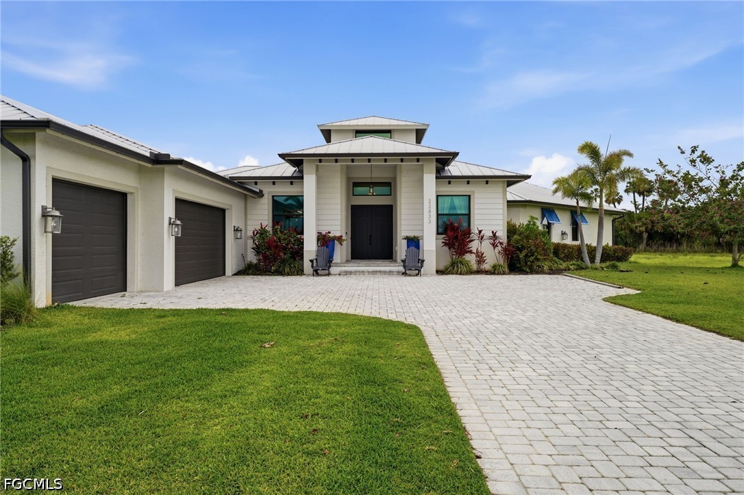 22833  Yellow Button Lane