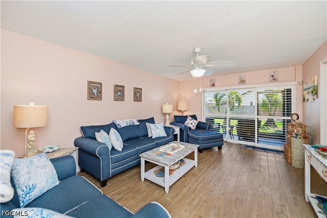 5255 Coronado Parkway, Apt 4