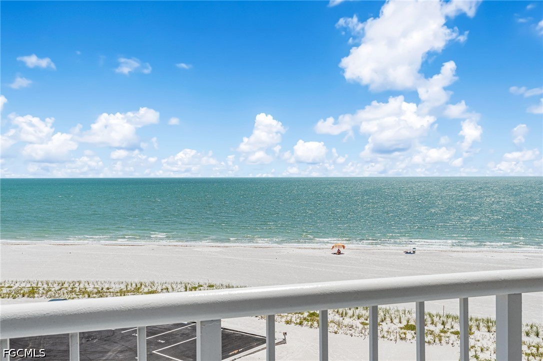 7390  Estero Boulevard, Apt 404