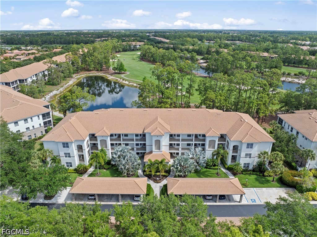 8239 Parkstone Place, Apt 102