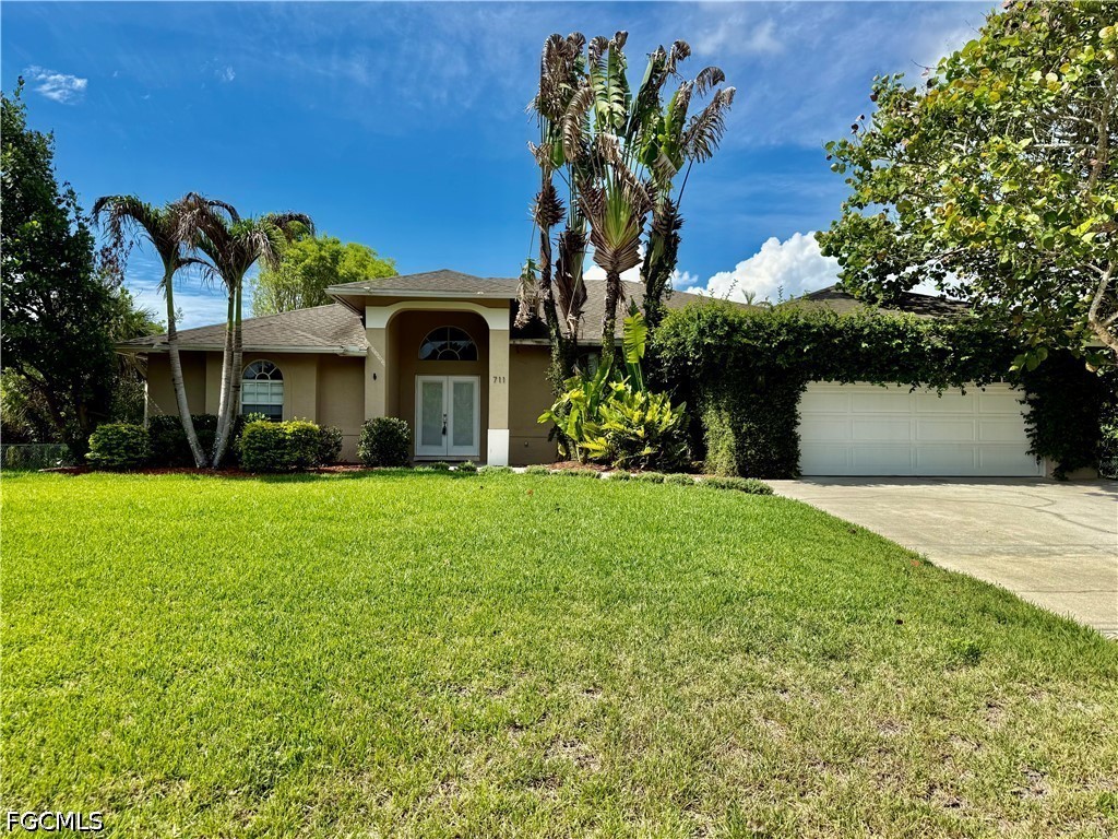 711  Sawyer Street