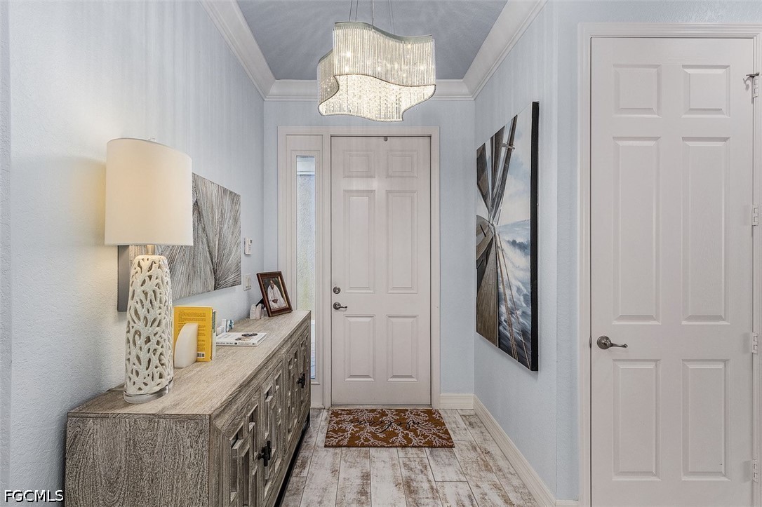 13528  Mandarin Circle