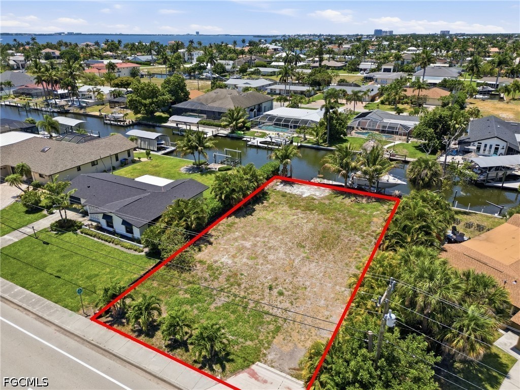 5606  Driftwood Parkway
