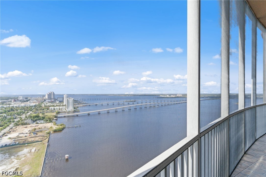 2743 1st Street, Apt 2703