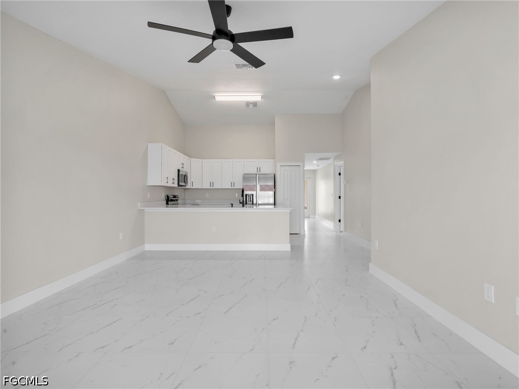 362/364  Petite Avenue
