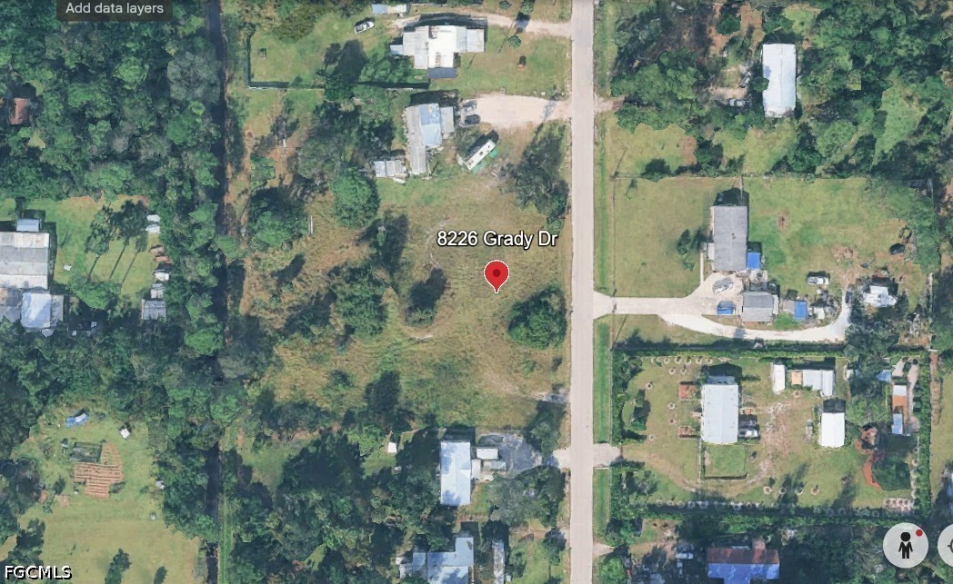 8226  Grady Drive
