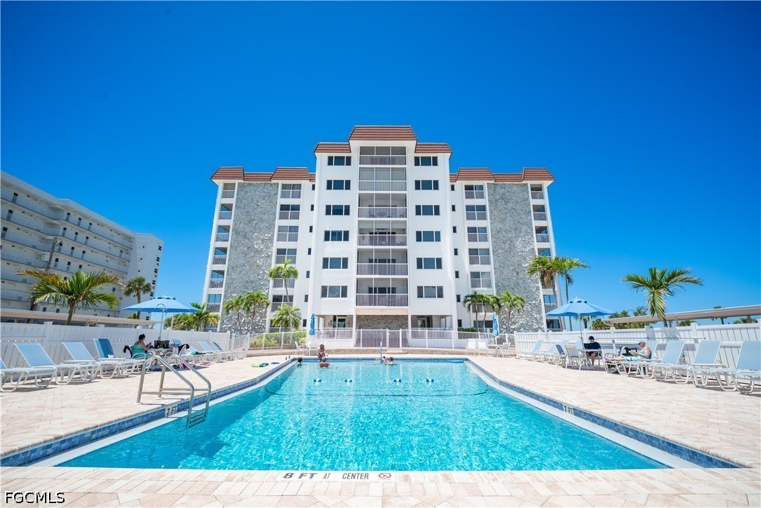 6900 Estero Boulevard, Apt 401