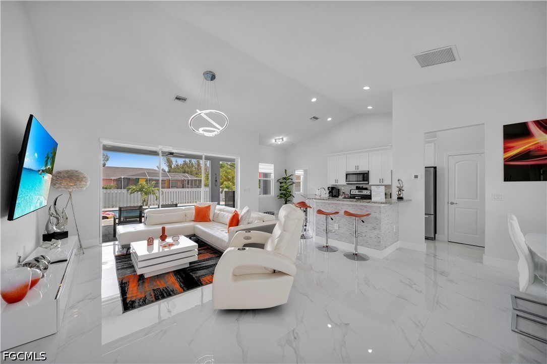 2627 NW 11th Street