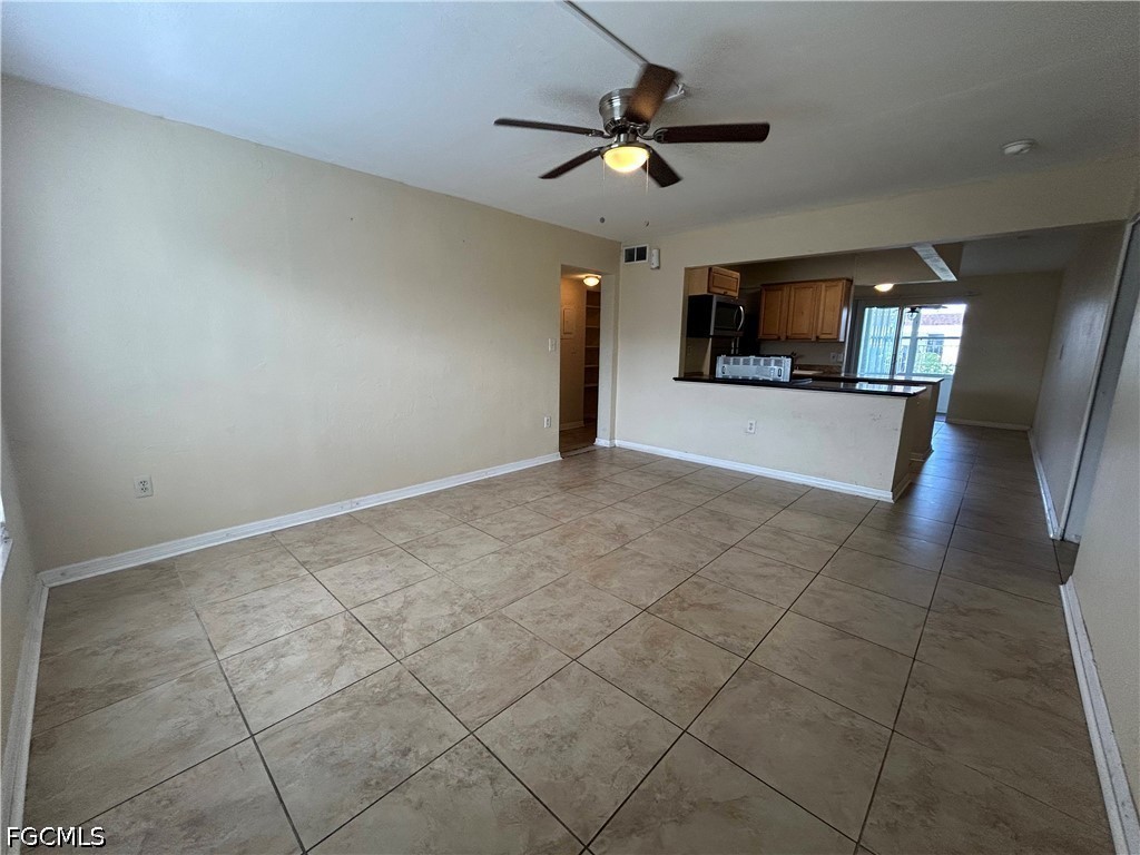 2828  Jackson Street, Apt J3