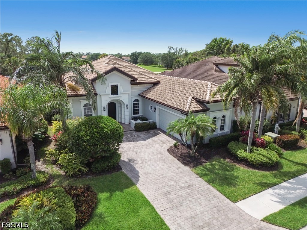 7672  Sussex Court