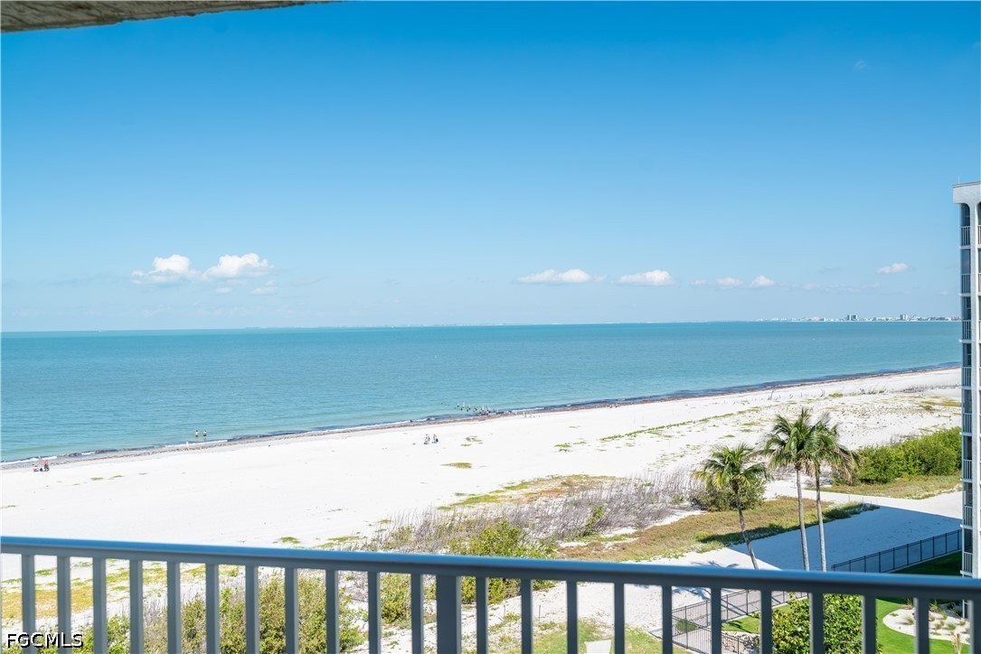 7300  Estero Boulevard, Apt 606
