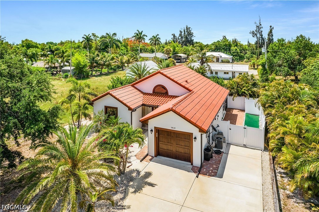 5839 Bonita Road