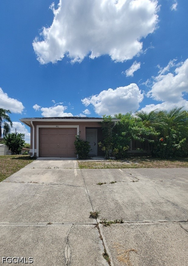 306  Leeland Heights Boulevard