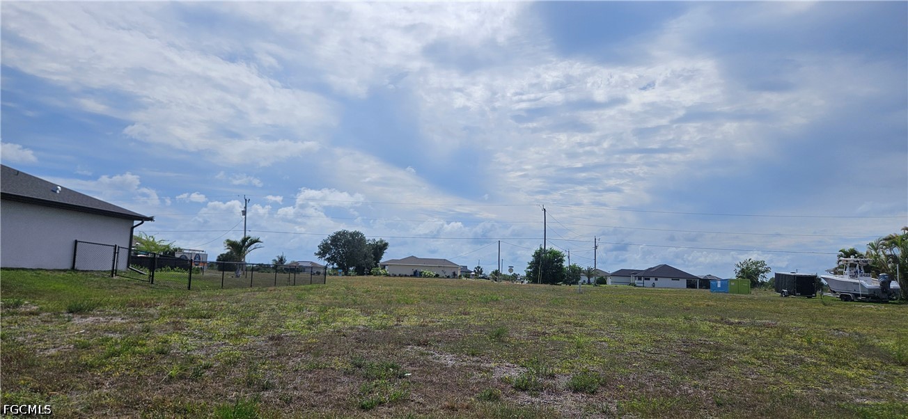 3908 NW 35th Place