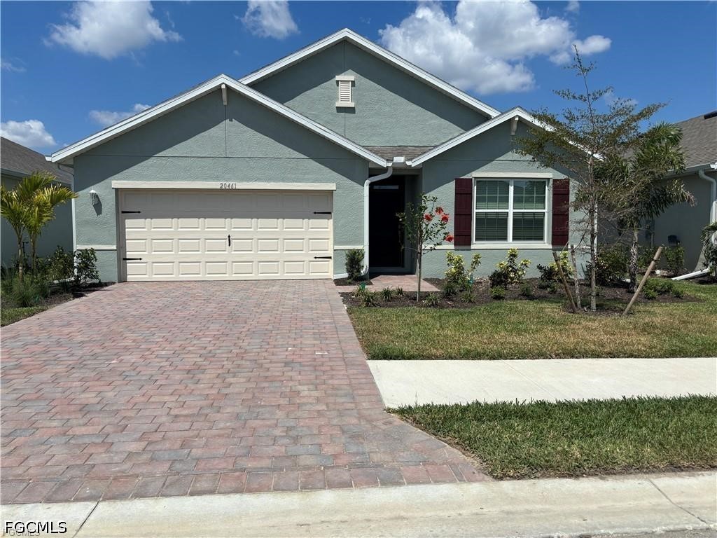 20461 Camino Torcido Loop