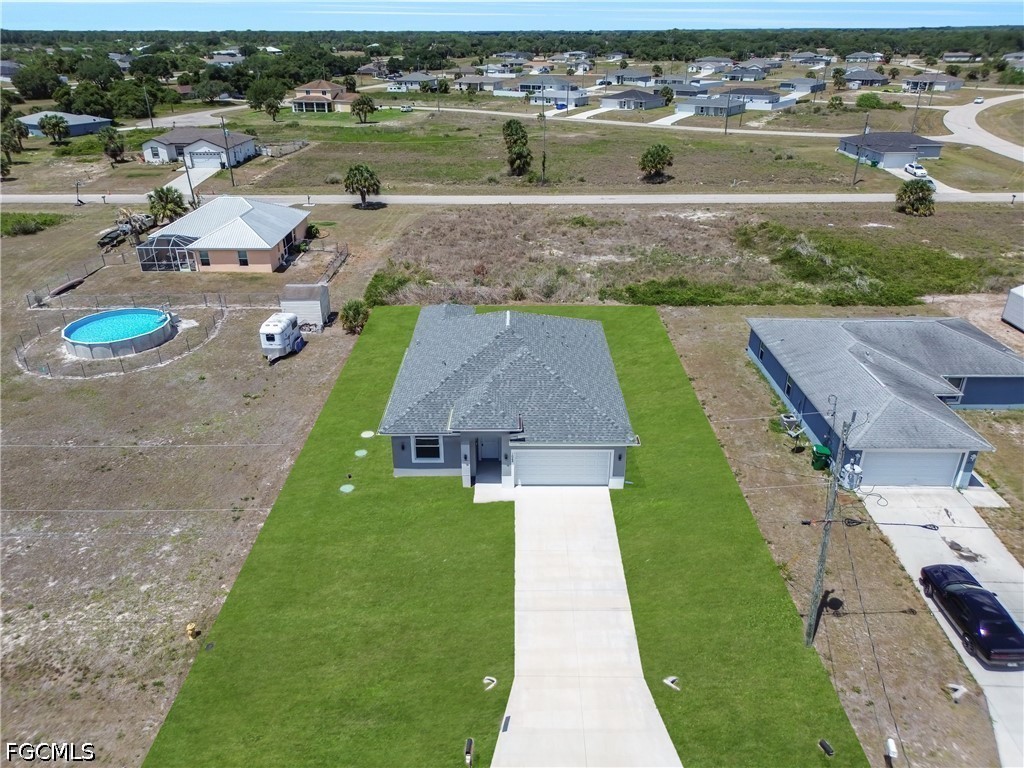 1064  Calumet Road