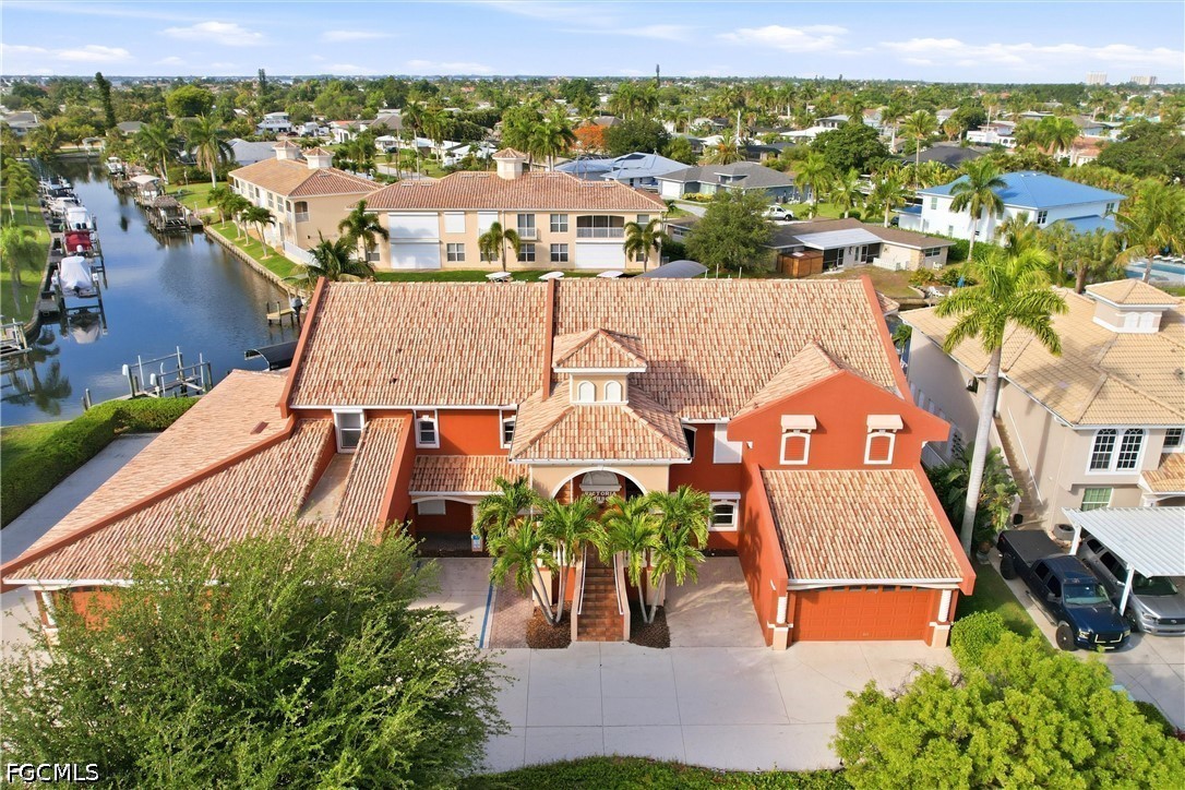 728 Victoria Drive, Apt 101