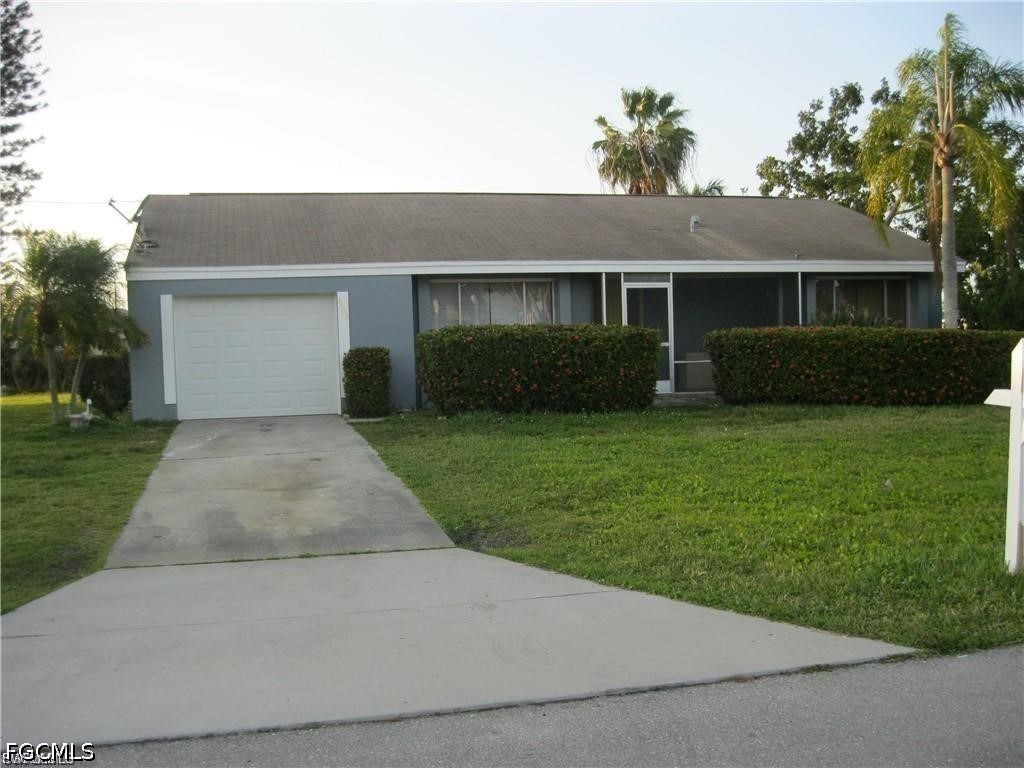 4402 SE 20th Place