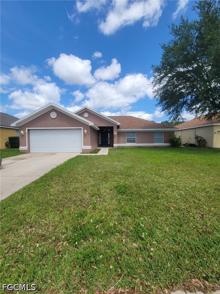 8071  Liriope Loop