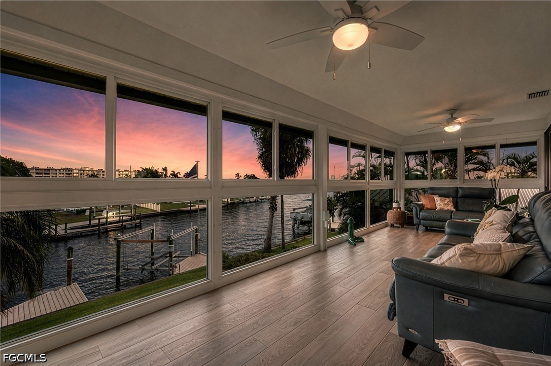 1671 Edith Esplanade, Apt 208