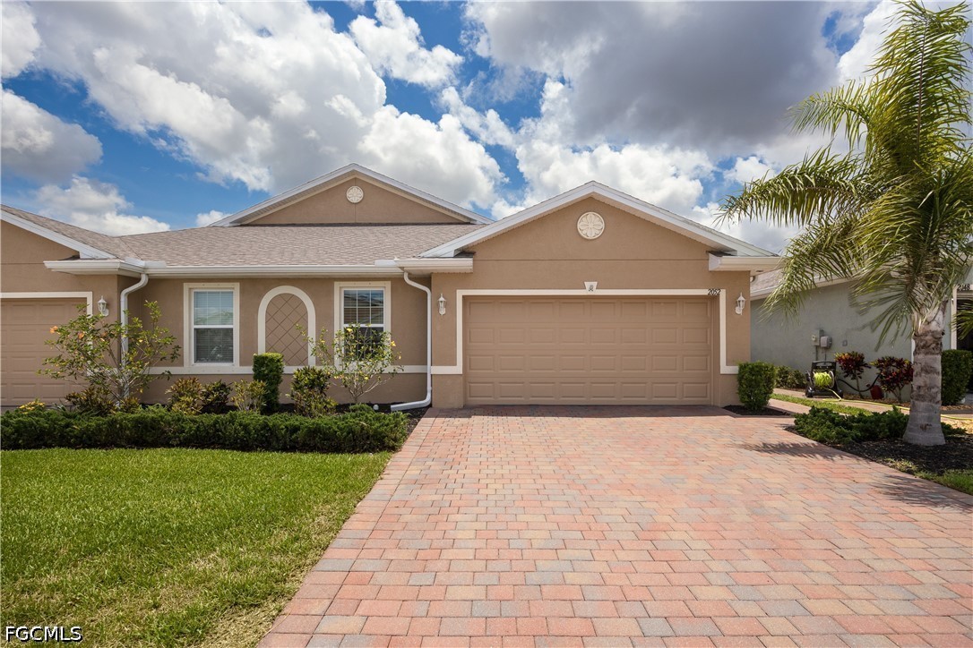 2052 Pigeon Plum Way