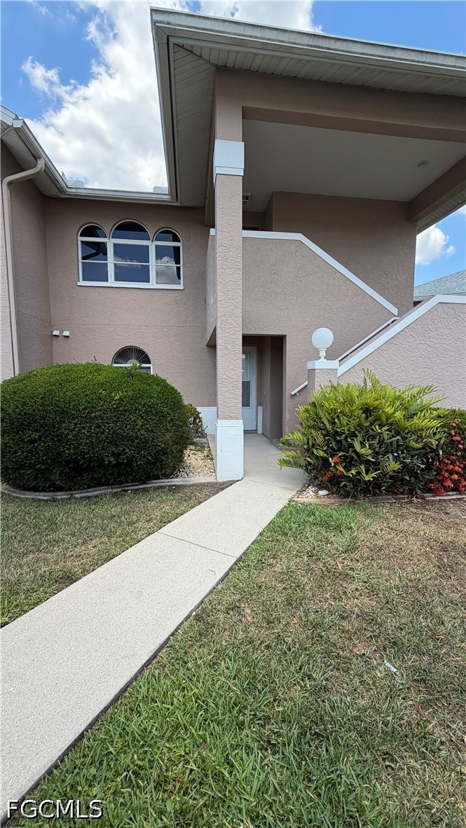 28  Cosmopolitan Drive, Apt 13