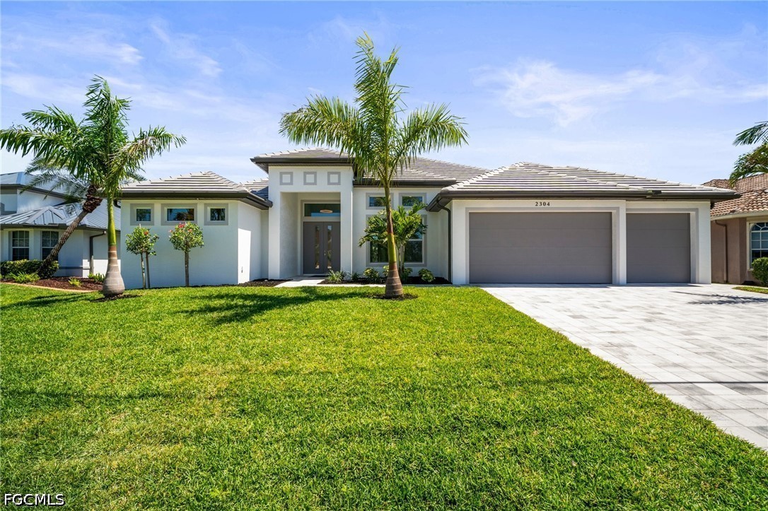 2304 SW 38th Terrace