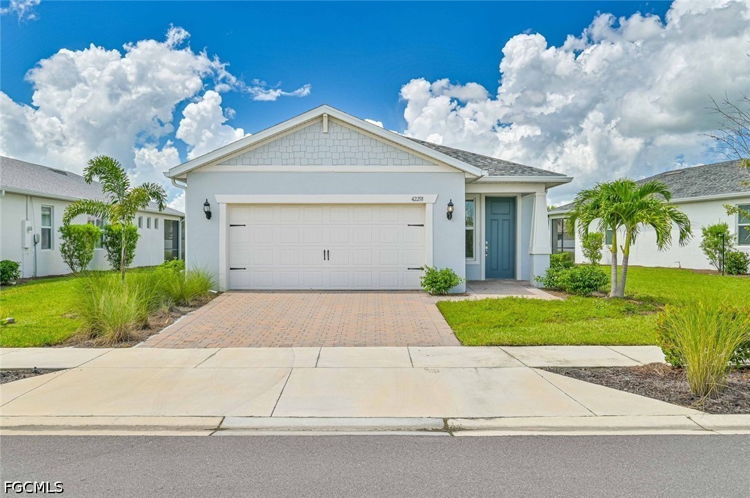 42218 Edgewater Drive
