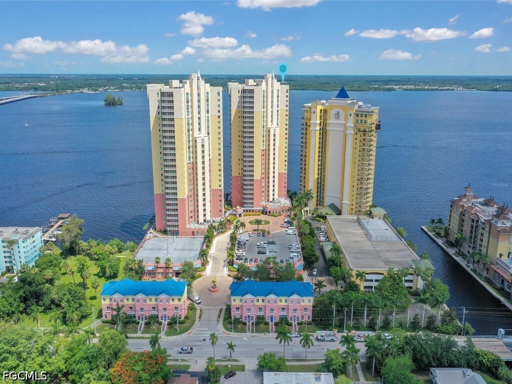 2745 1st Street, Apt 1006