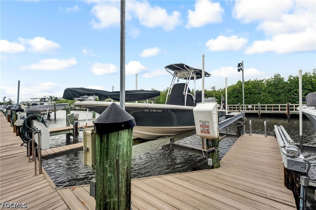 15600 Catalpa Cove Drive