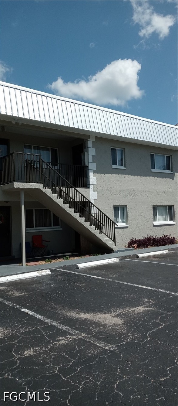 2135  Virginia Avenue, Apt 11