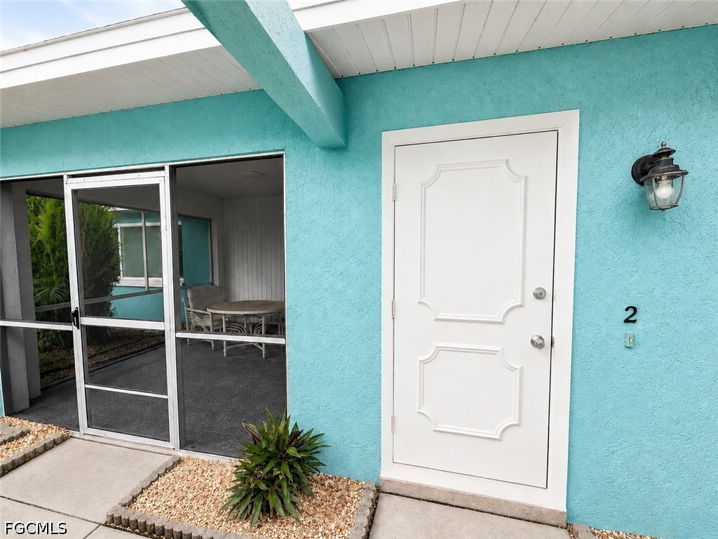 3032 SE Santa Barbara Place, Apt 2