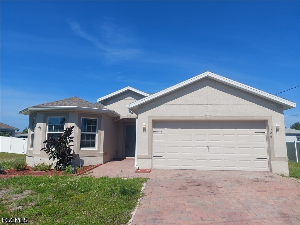 326 SW 24th Place