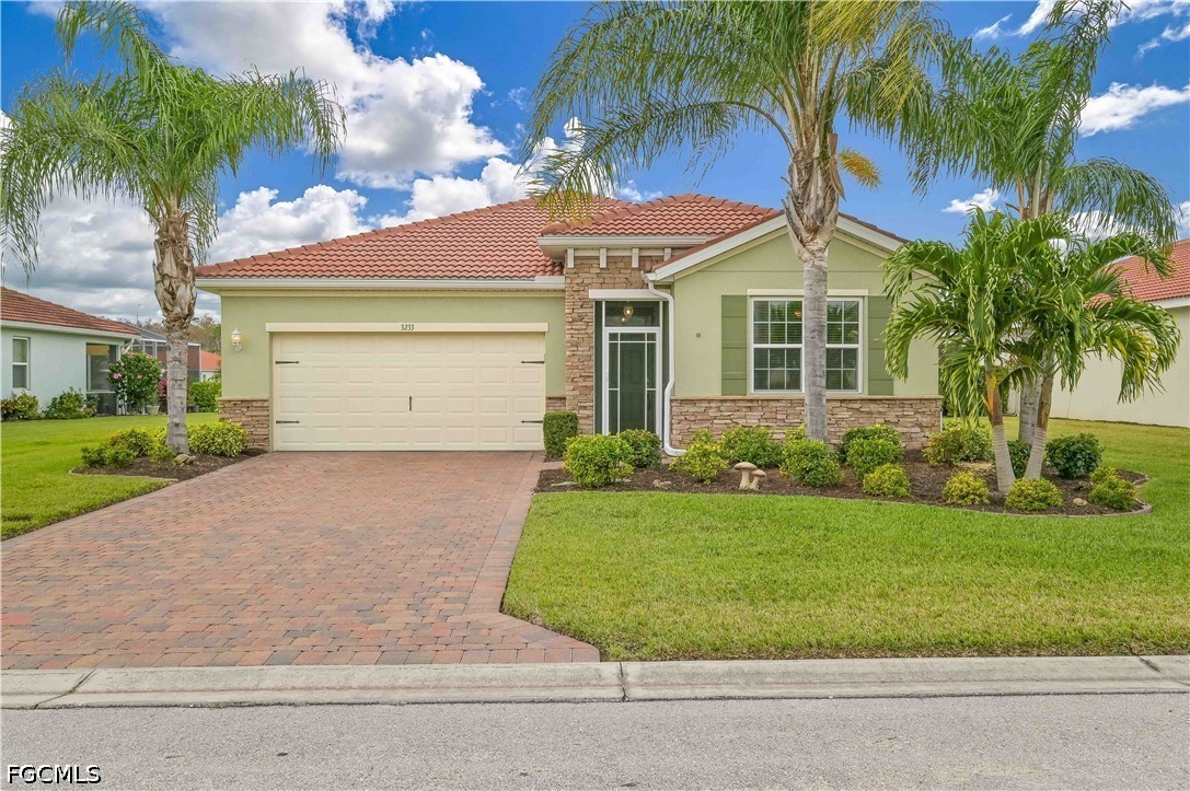 3233  Birch Tree Lane